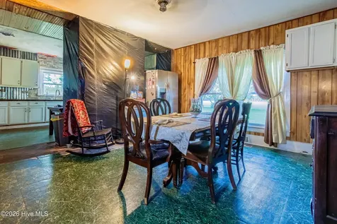 19081 Jane Shaw Road Wagram NC 28396