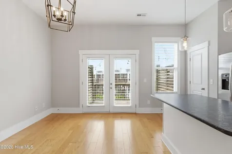 1810 Bungalow Row Wilmington NC 28409