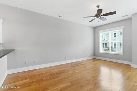 1810 Bungalow Row Wilmington NC 28409