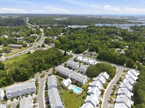 1810 Bungalow Row Wilmington NC 28409