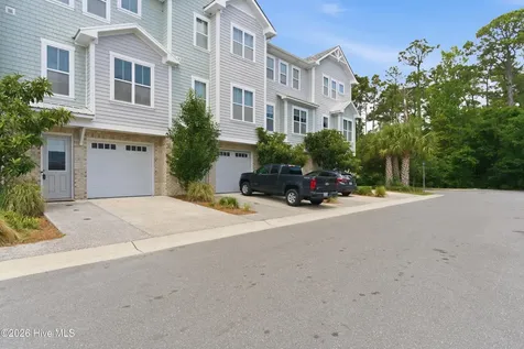1810 Bungalow Row Wilmington NC 28409
