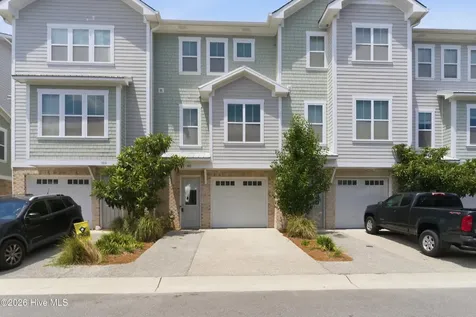 1810 Bungalow Row Wilmington NC 28409