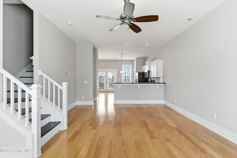 1810 Bungalow Row Wilmington NC 28409