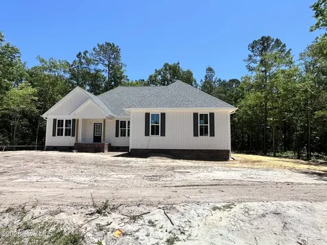 149 Wildflower Way Pollocksville NC 28573