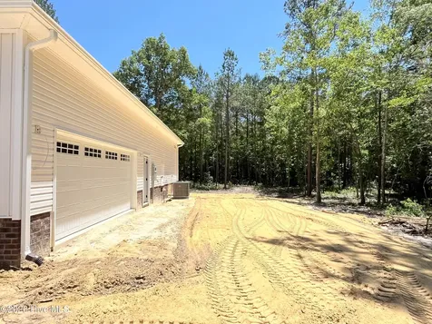 149 Wildflower Way Pollocksville NC 28573