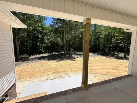 149 Wildflower Way Pollocksville NC 28573