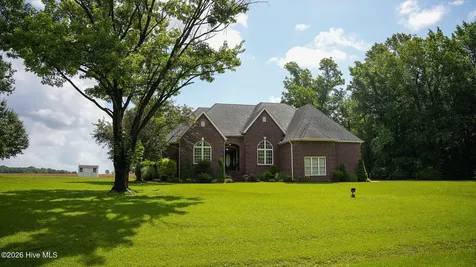 272 Whites Crossing Lane Whiteville NC 28472