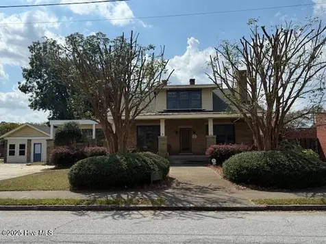 4225 E Church Street Farmville NC 27828