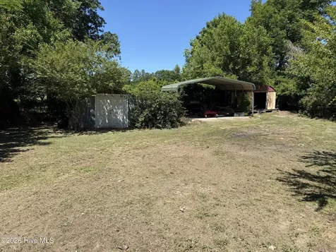 1116 Riverside Circle Spring Lake NC 28390