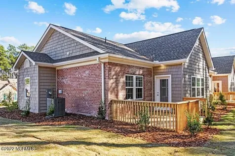 800 Lighthorse Circle Aberdeen NC 28315