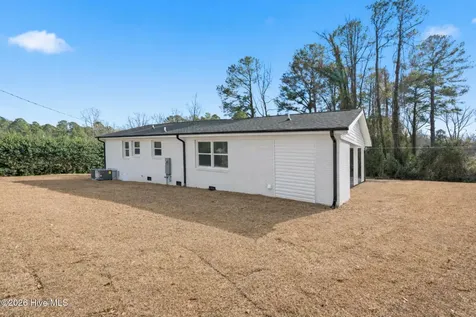 1707 Pine Street Rockingham NC 28379