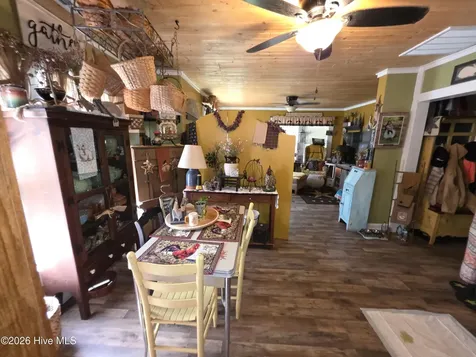48 Fisher Street Andrews NC 28901