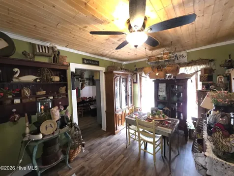 48 Fisher Street Andrews NC 28901