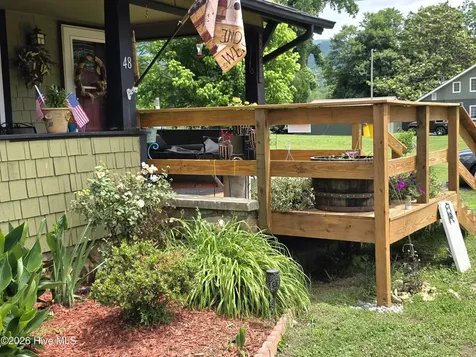 48 Fisher Street Andrews NC 28901