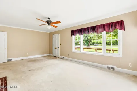 523 Anson Avenue Rockingham NC 28379