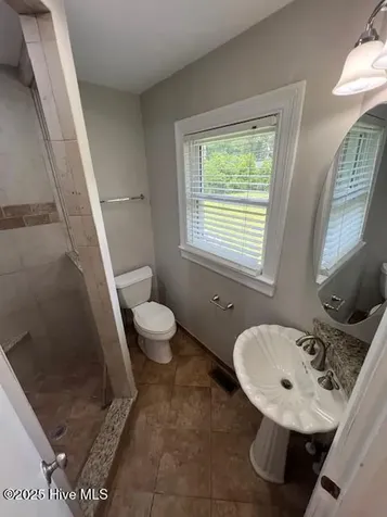 102 W Berkshire Road Greenville NC 27858