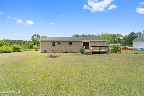 108 Quail Hollow Drive Jacksonville NC 28540