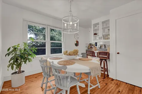 6323 Wrightsville Avenue Wilmington NC 28403