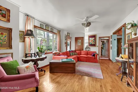 6323 Wrightsville Avenue Wilmington NC 28403