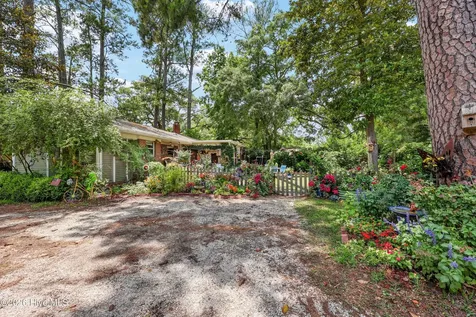 6323 Wrightsville Avenue Wilmington NC 28403