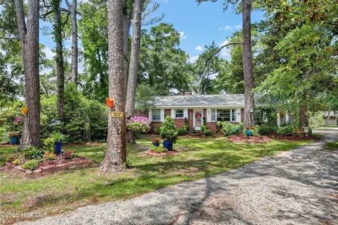6323 Wrightsville Avenue Wilmington NC 28403
