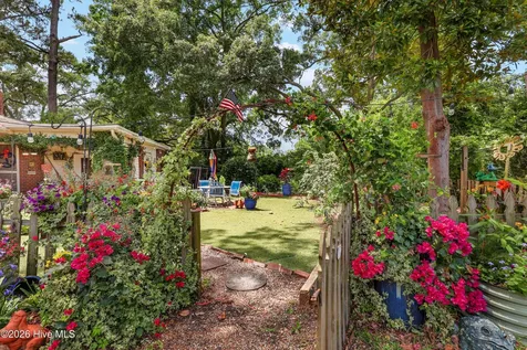6323 Wrightsville Avenue Wilmington NC 28403