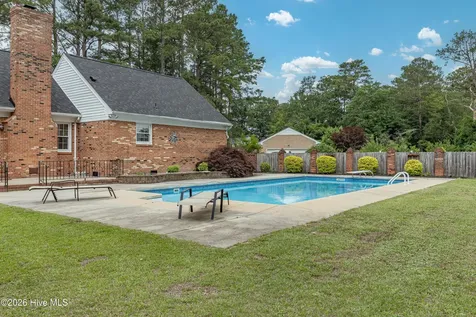 1921 Pinemont Circle Goldsboro NC 27534