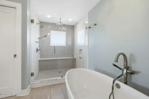 102 Purdie Drive Emerald Isle NC 28594