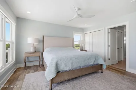 102 Purdie Drive Emerald Isle NC 28594