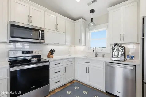 102 Purdie Drive Emerald Isle NC 28594