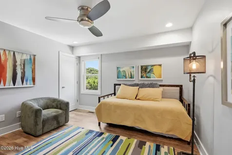 102 Purdie Drive Emerald Isle NC 28594
