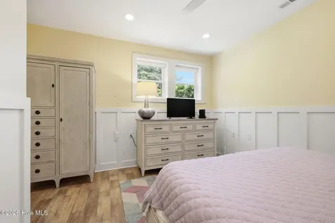 102 Purdie Drive Emerald Isle NC 28594