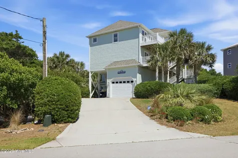 102 Purdie Drive Emerald Isle NC 28594