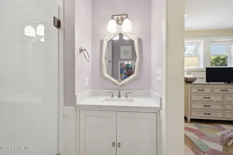 102 Purdie Drive Emerald Isle NC 28594