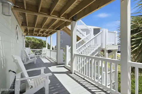 102 Purdie Drive Emerald Isle NC 28594