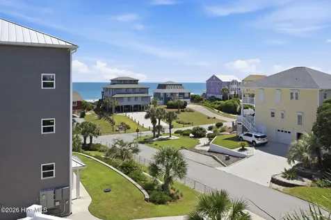 102 Purdie Drive Emerald Isle NC 28594