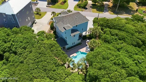 102 Purdie Drive Emerald Isle NC 28594