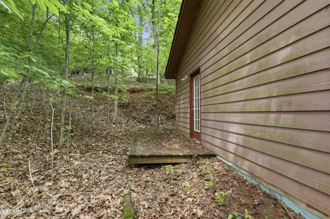 61 Manny Lane Murphy NC 28906