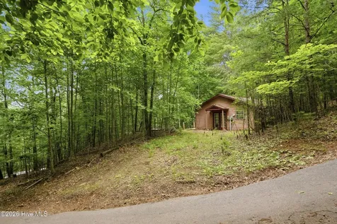 61 Manny Lane Murphy NC 28906