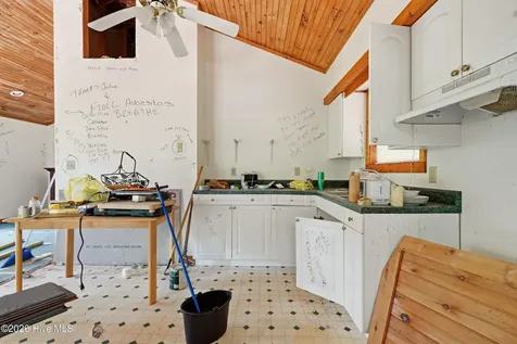 61 Manny Lane Murphy NC 28906