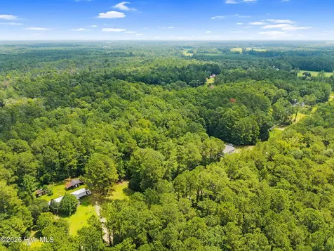 7112 Mosquito Hill Road NW Ash NC 28420