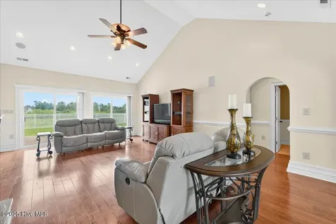 1019 Ridgewood Drive North Myrtle Beach SC 29582