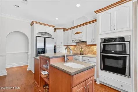 1019 Ridgewood Drive North Myrtle Beach SC 29582