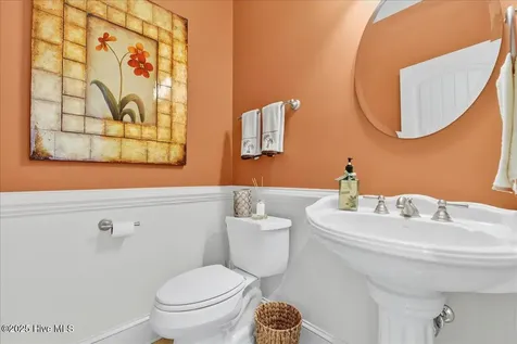 1019 Ridgewood Drive North Myrtle Beach SC 29582