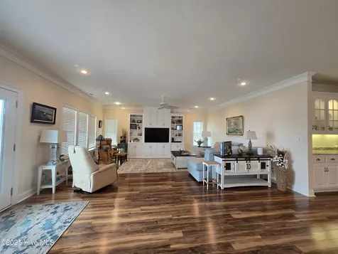 429 Live Oak Road Newport NC 28570
