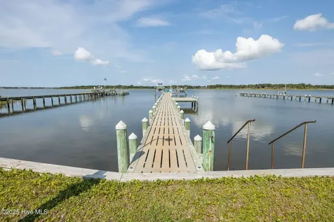 429 Live Oak Road Newport NC 28570