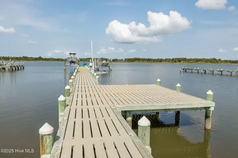 429 Live Oak Road Newport NC 28570