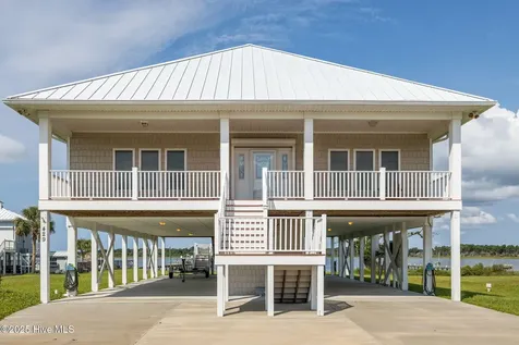 429 Live Oak Road Newport NC 28570