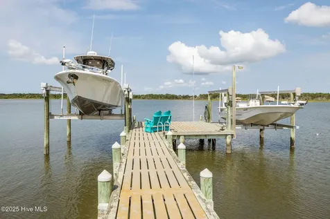 429 Live Oak Road Newport NC 28570