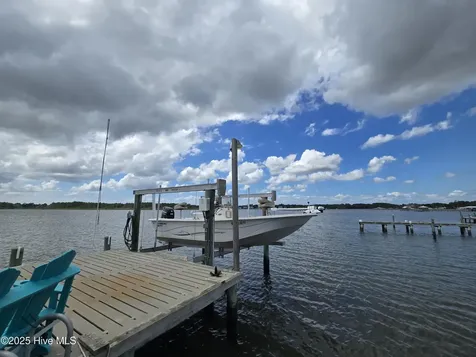 429 Live Oak Road Newport NC 28570